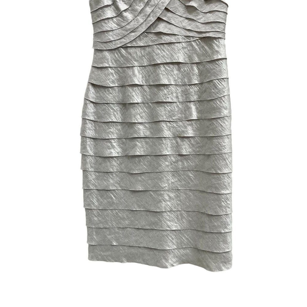 London Times Shimmer Cocktail Party Dress Scoop Neck Ruffled Tiered Pleated 10 - Picture 2 of 11